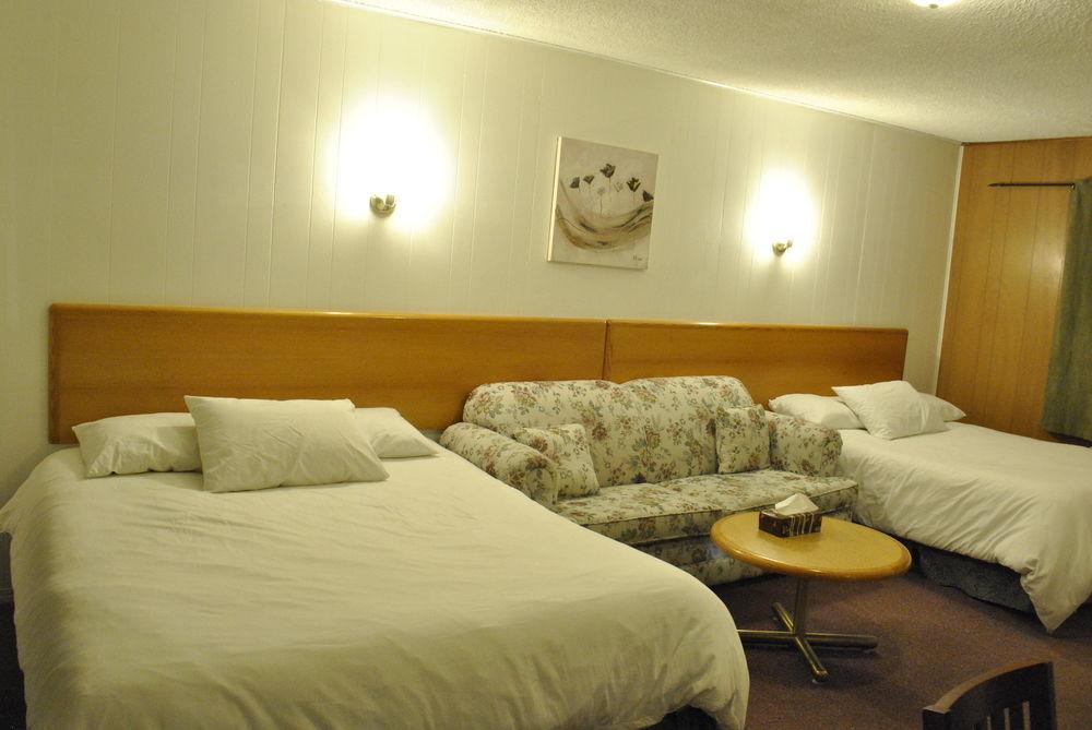 Neepawa Motel Ngoại thất bức ảnh