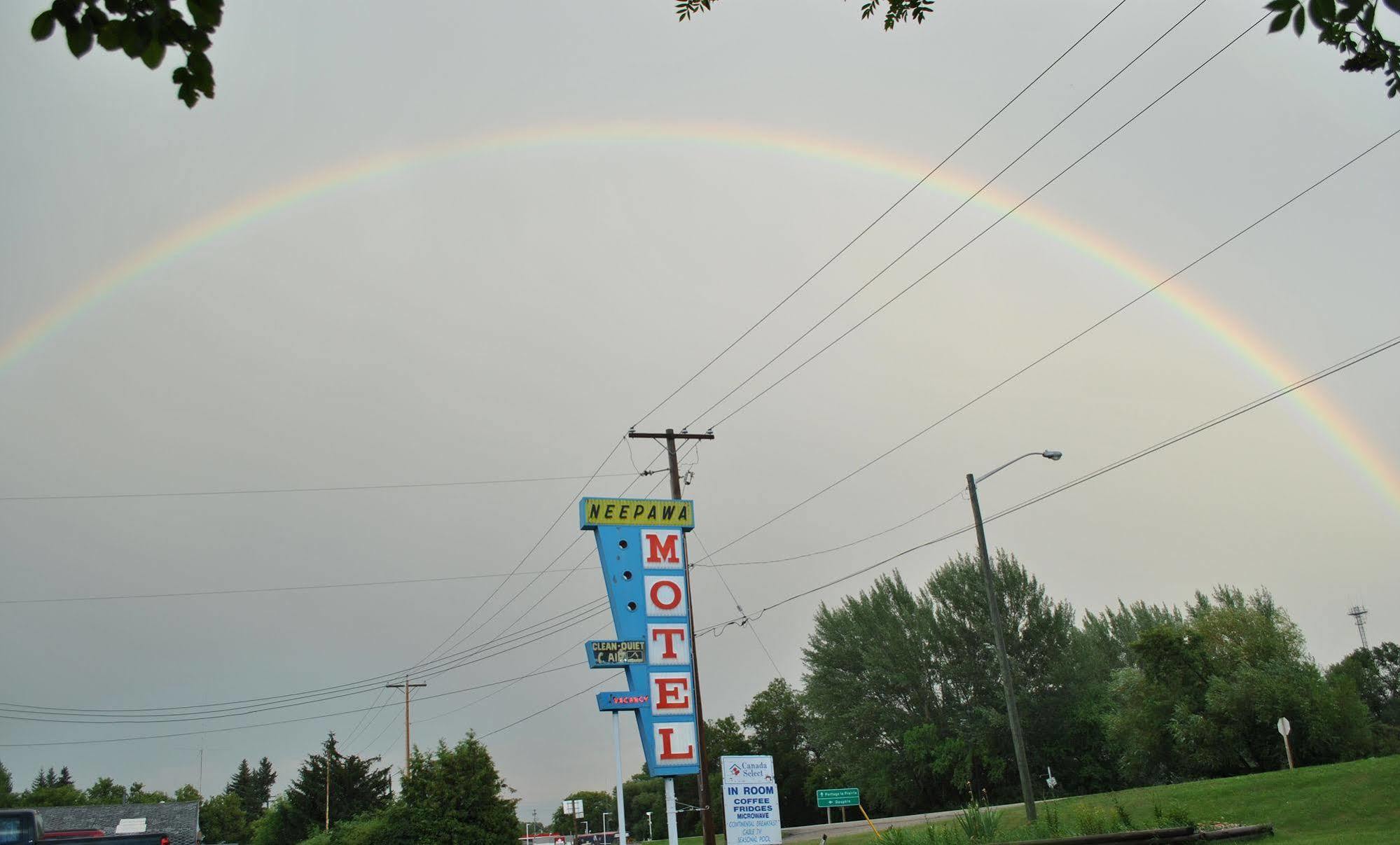 Neepawa Motel Ngoại thất bức ảnh